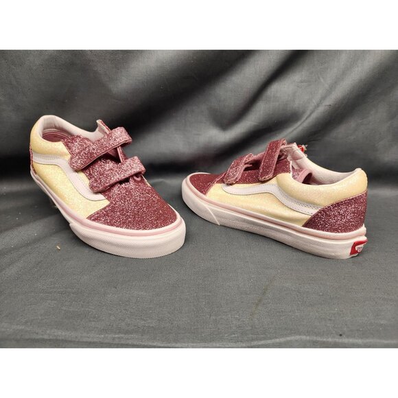 Vans Other - Vans Girls Old Skool V Sneakers Glitter Two-Tone Hook And Loop Size 3 NEW IN BOX